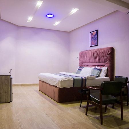 Vibes Suites Kaba المظهر الخارجي الصورة