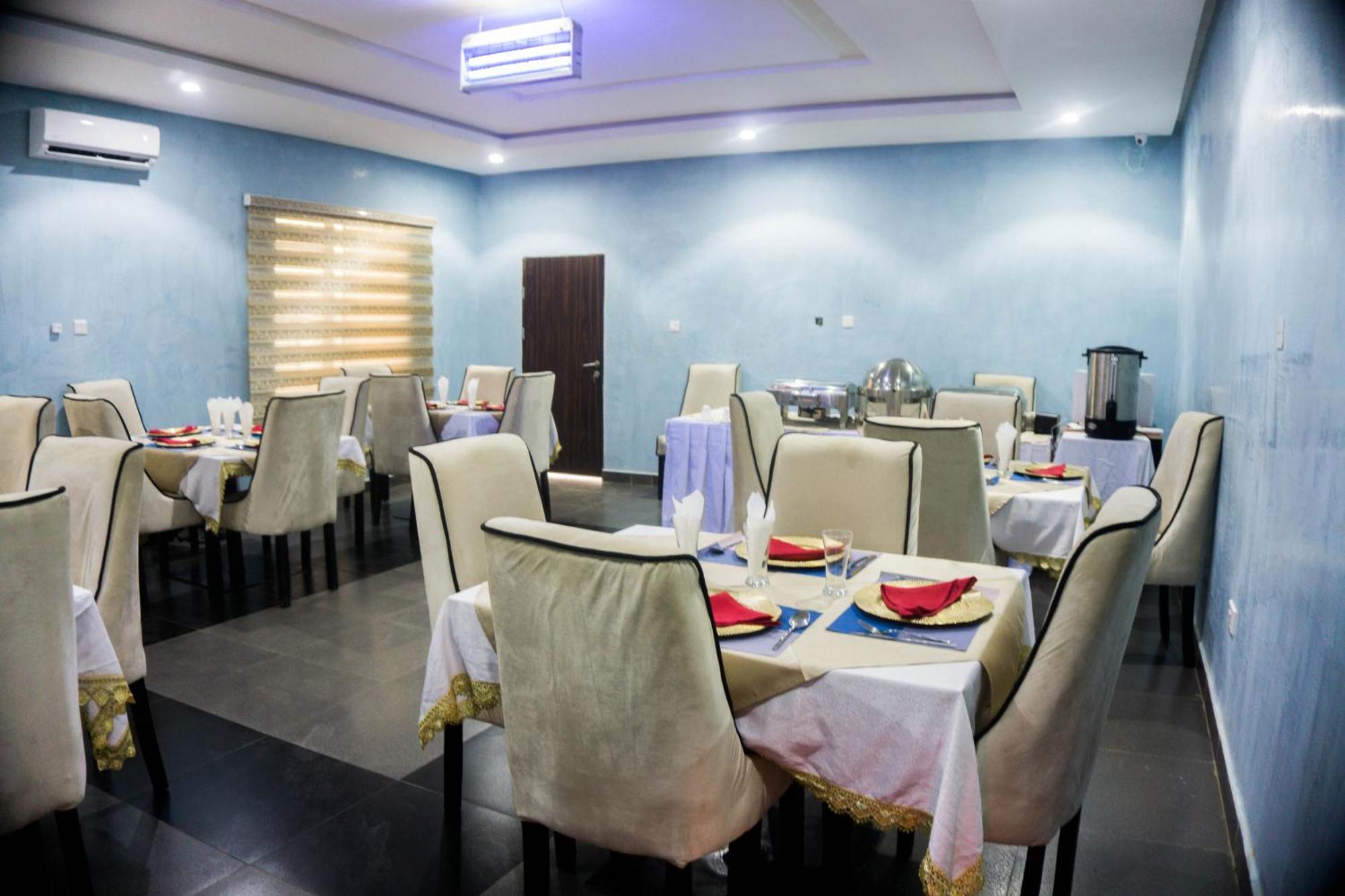 Vibes Suites Kaba المظهر الخارجي الصورة