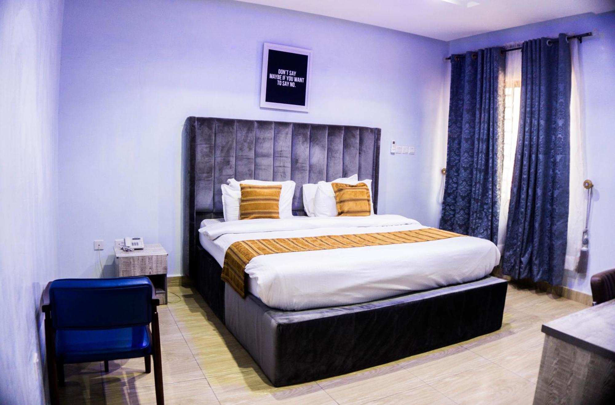 Vibes Suites Kaba المظهر الخارجي الصورة