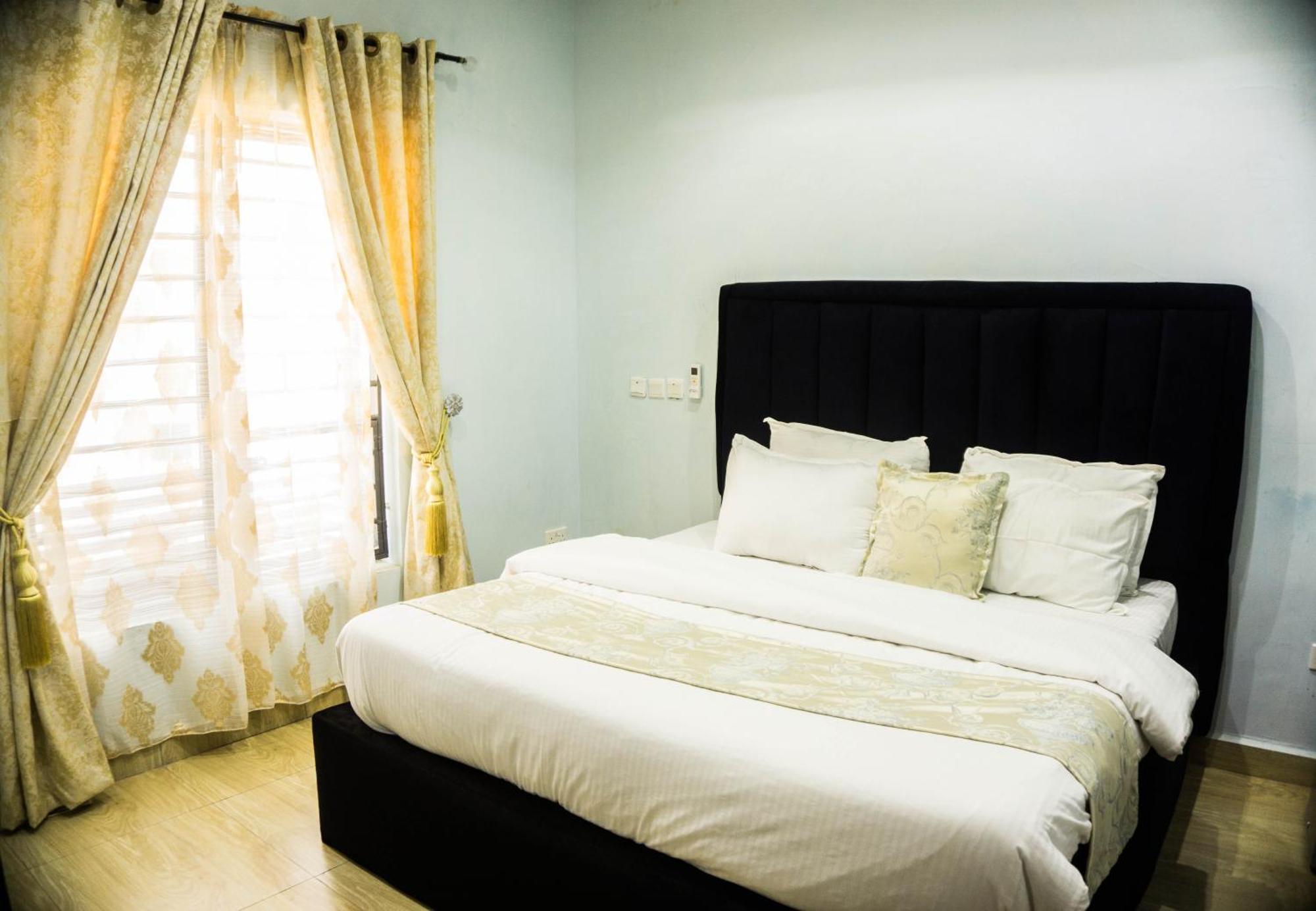 Vibes Suites Kaba المظهر الخارجي الصورة