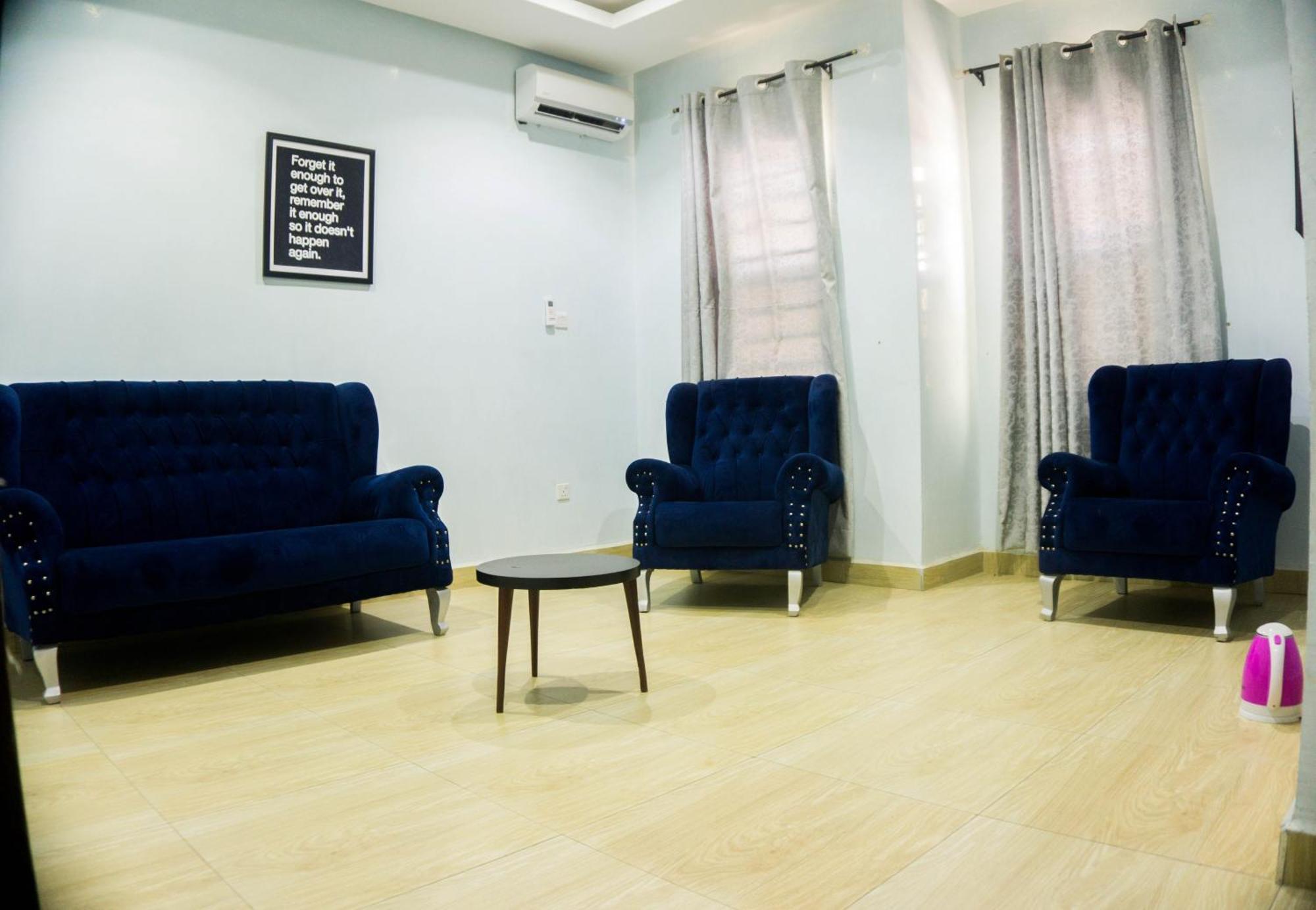 Vibes Suites Kaba المظهر الخارجي الصورة